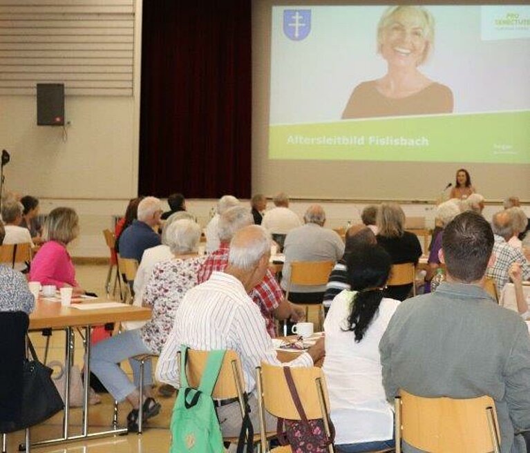 Seniorinnen und Senioren / Alter